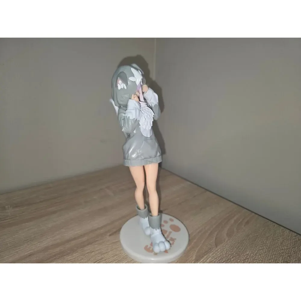 Rezero Emilia Hooded Kawaii Ver. Figurine 8.5